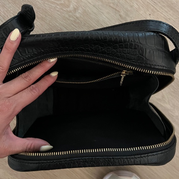 CUYANA croc-embossed cross-body bag in black/navy, Small - Picture 6 of 11